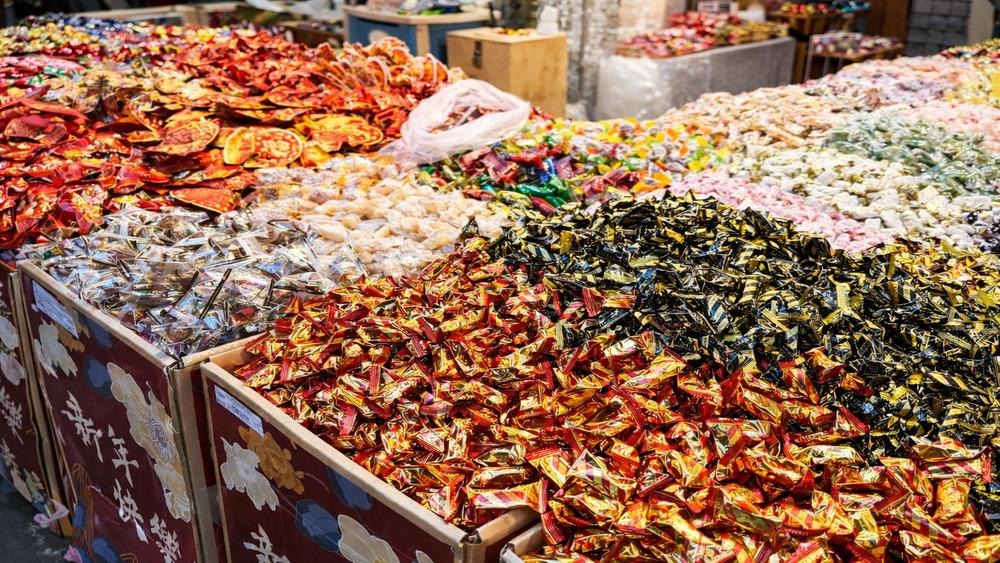 過年零食吃太多？營養師解析年節零食怎麼選、怎麼吃