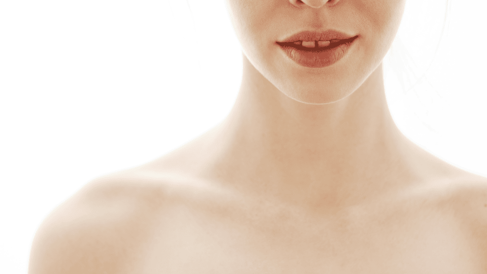 頸部保養被忽略！脖紋悄悄洩漏你的真實年齡