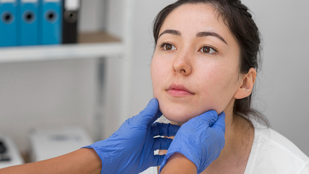 雙下巴改善方式受關注：消脂針與 ONDA超微波成輪廓 管理選擇之一