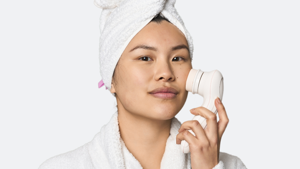 洗臉機清潔感提升？專家提醒：使用頻率與肌膚狀況需留意