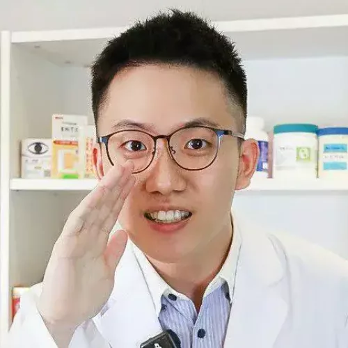瑋哥 Kaku藥師